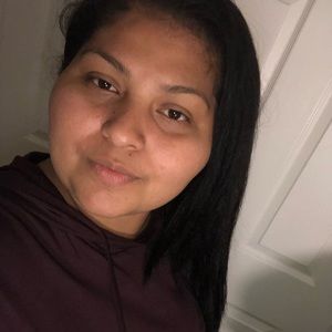 Meet your Posher, Maira